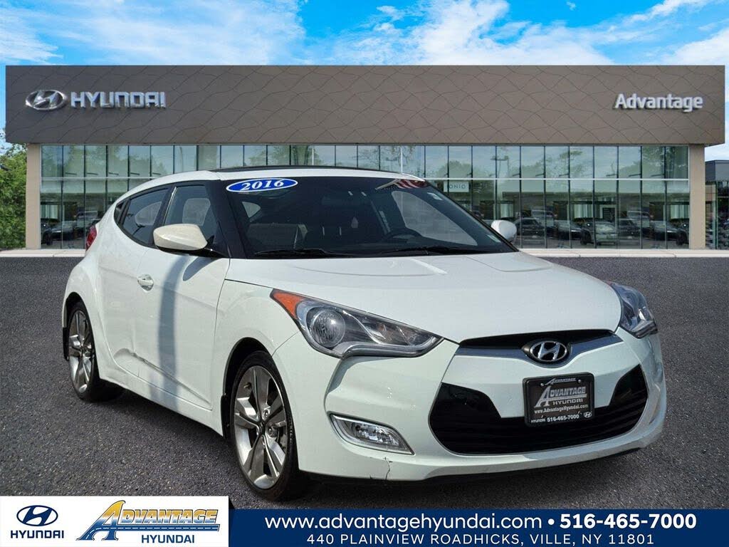 2016 Hyundai Veloster w/Black Interior