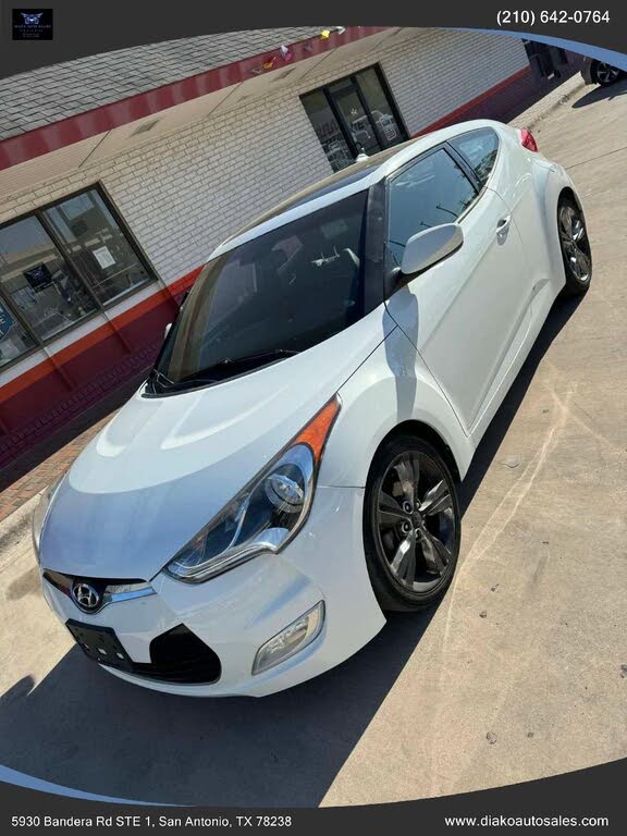 2016 Hyundai Veloster w/Black Interior