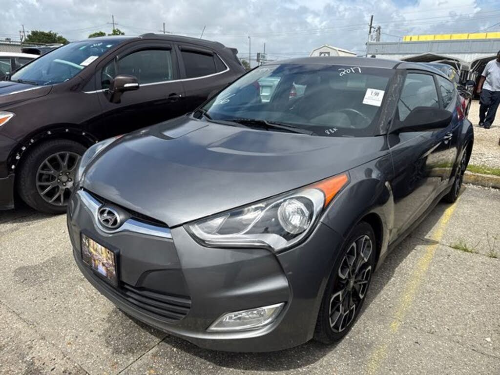 2017 Hyundai Veloster w/Black Interior