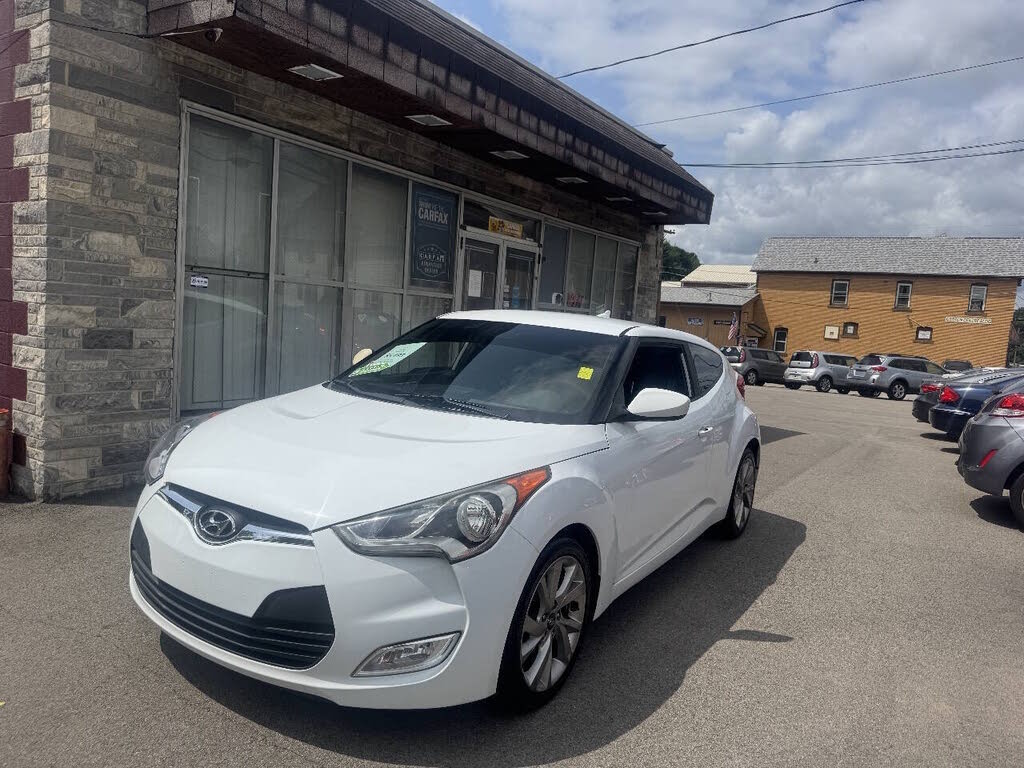 2017 Hyundai Veloster w/Black Interior