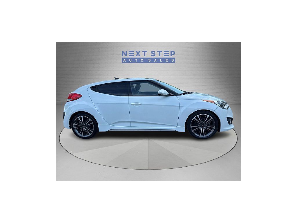 2016 Hyundai Veloster Turbo