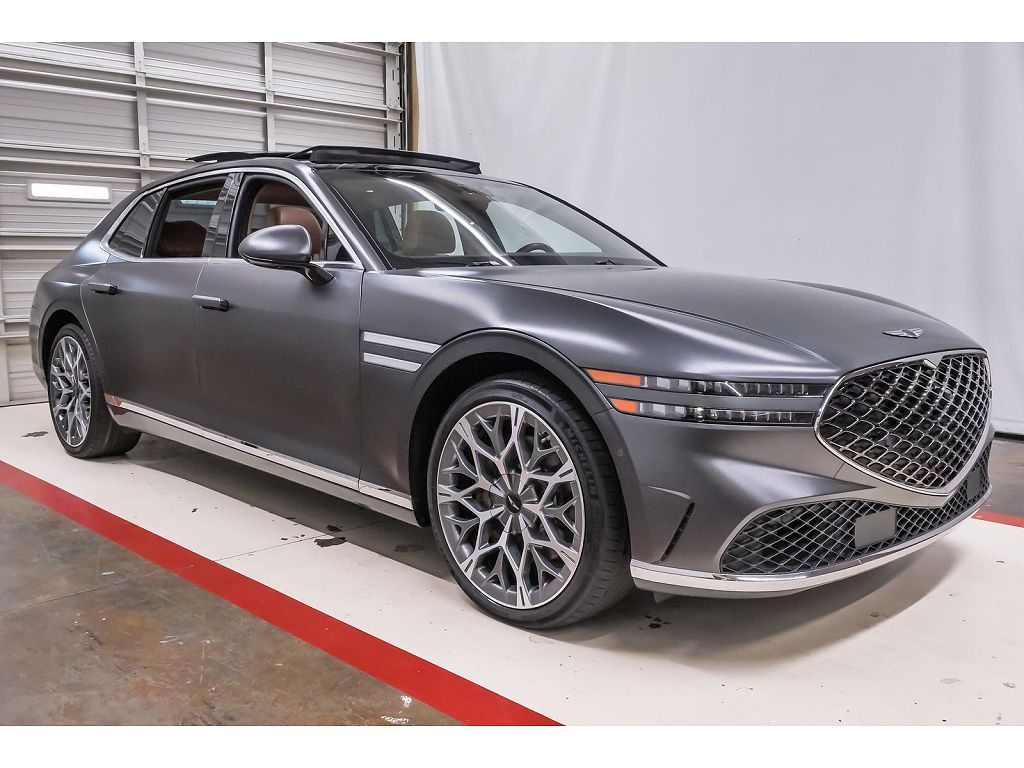 2023 Genesis G90 3.5T E-Supercharger