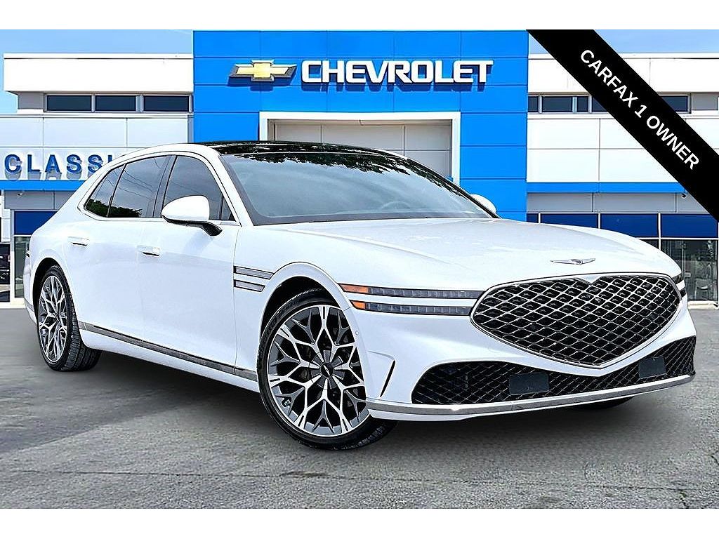 2025 Genesis G90 3.5T E-Supercharger