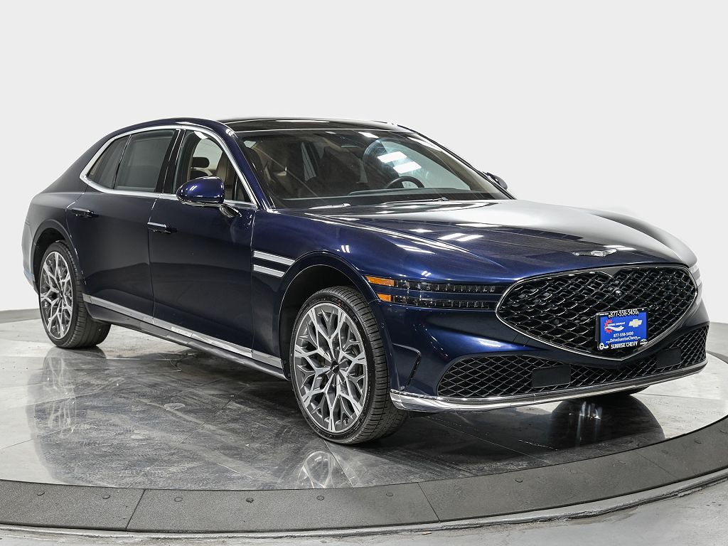 2023 Genesis G90 e-SC