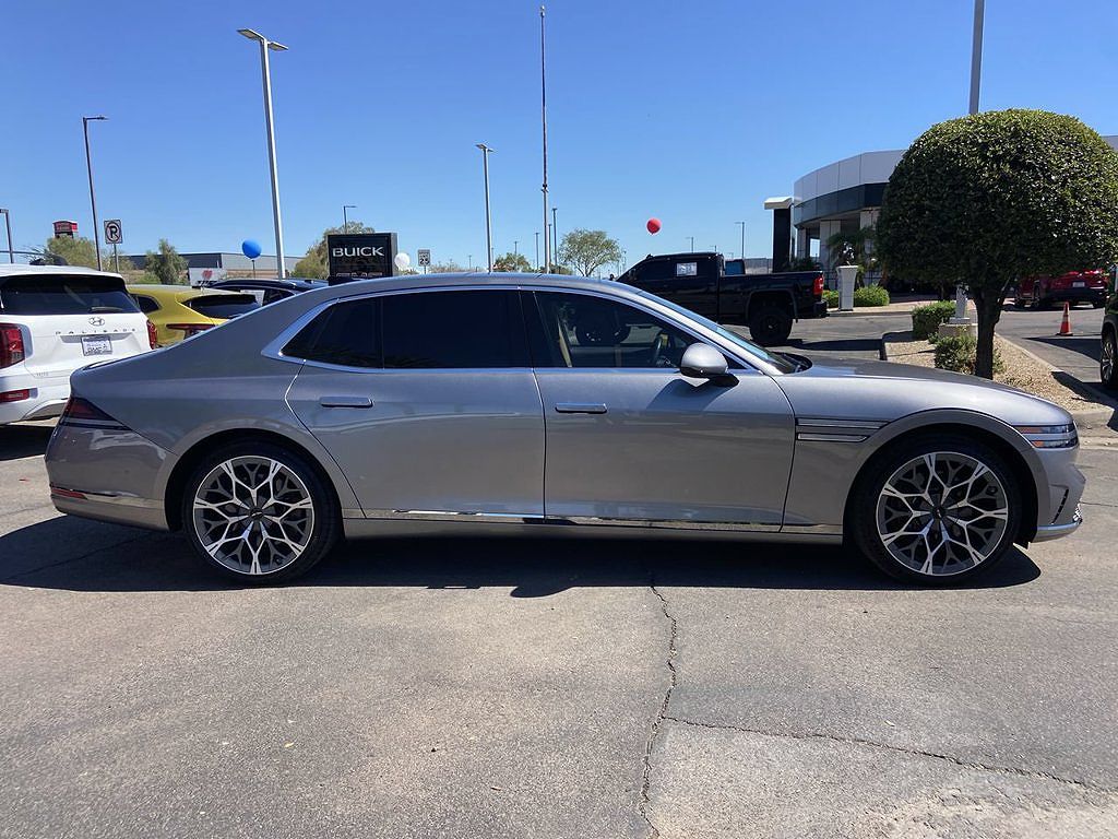2024 Genesis G90 3.5T e-SC