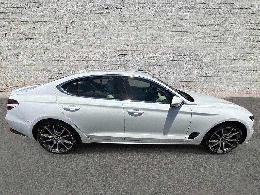 2026 Genesis G70 2.5T