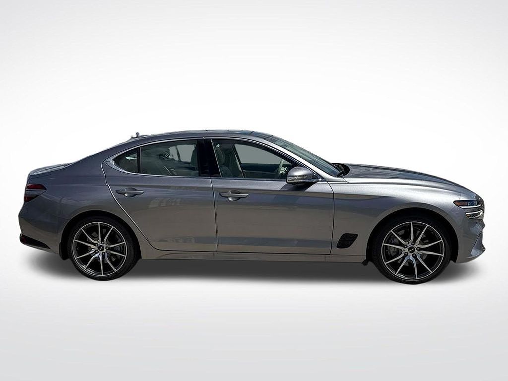 2026 Genesis G70 2.5T Prestige