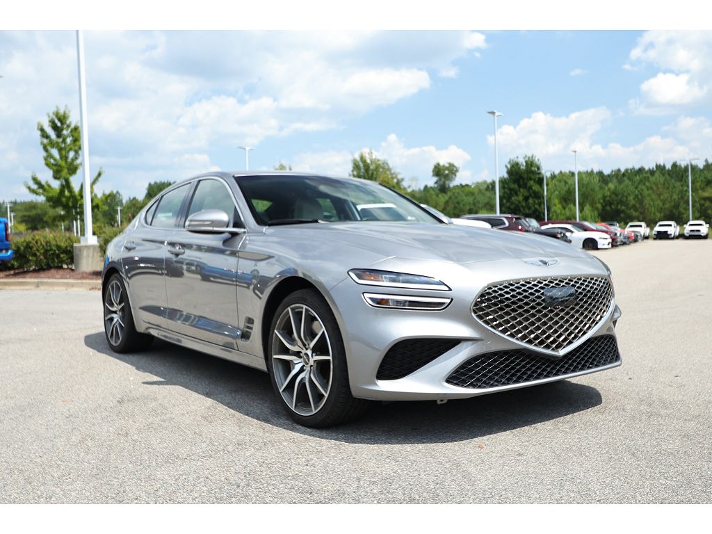 2025 Genesis G70 2.5T