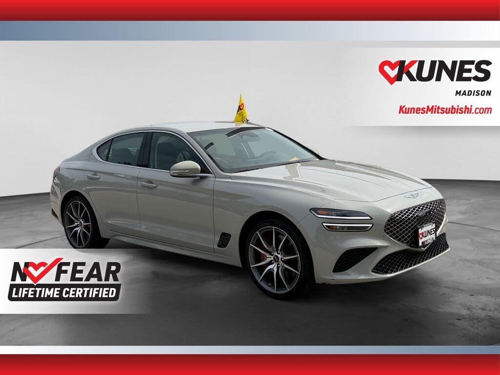2025 Genesis G70 2.5T