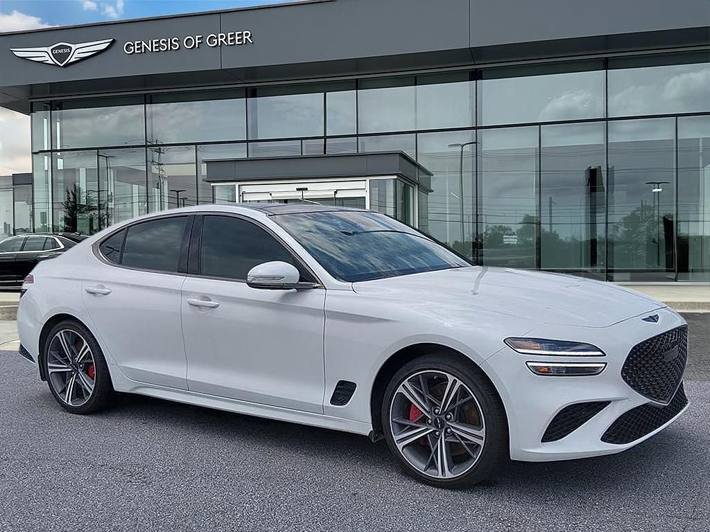 2025 Genesis G70 2.5T