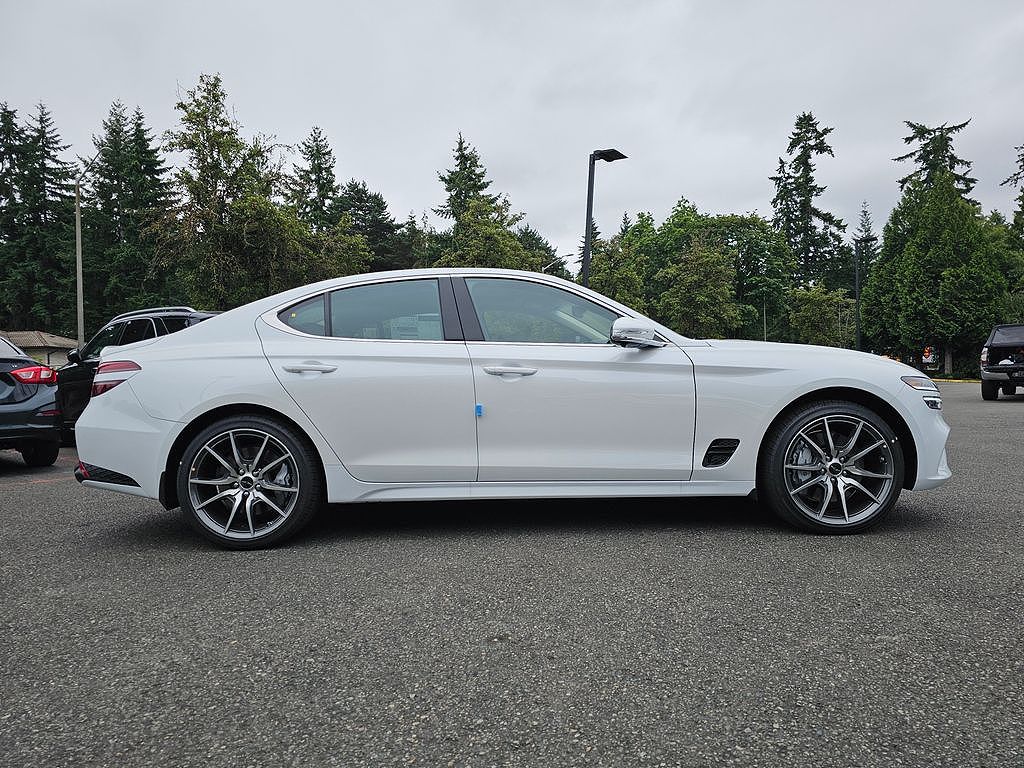 2026 Genesis G70 2.5T Prestige