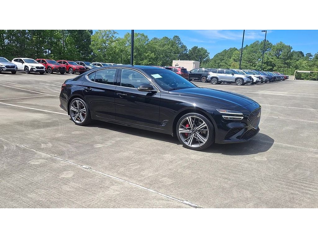 2024 Genesis G70 2.5T