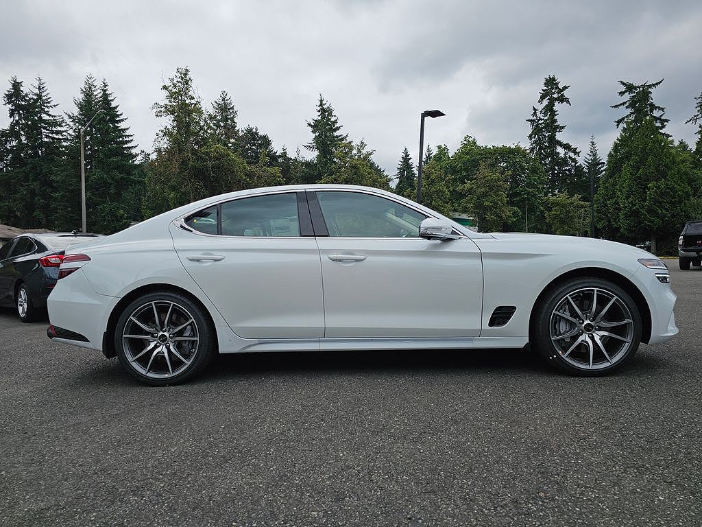 2026 Genesis G70 2.5T Prestige