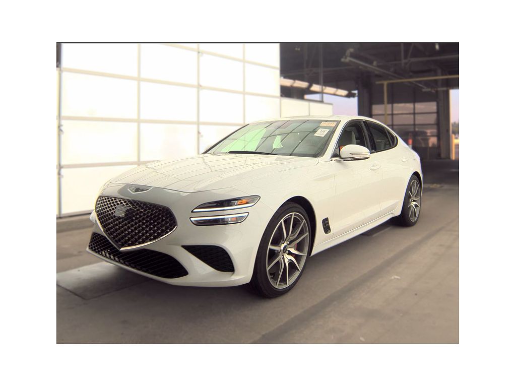 2025 Genesis G70 2.5T