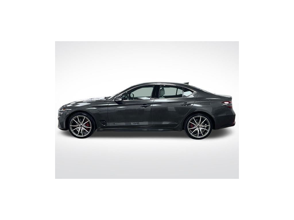 2025 Genesis G70 2.5T