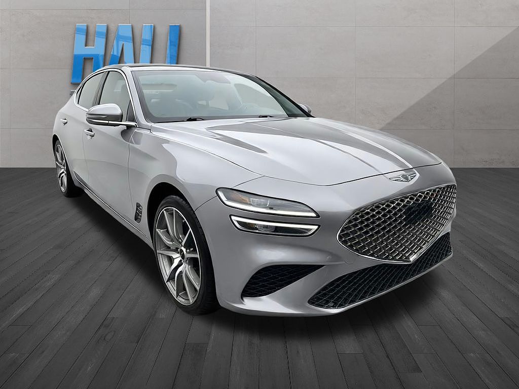 2025 Genesis G70 2.5T