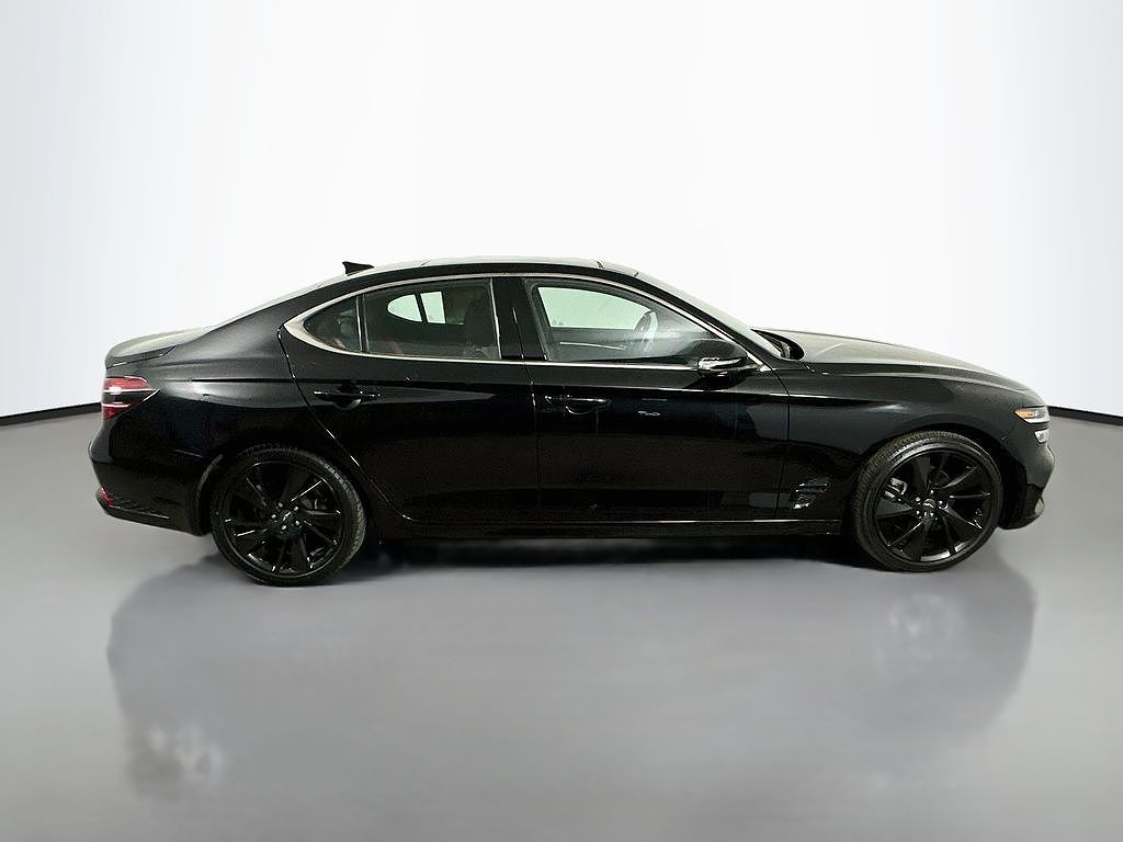 2023 Genesis G70 2.0T