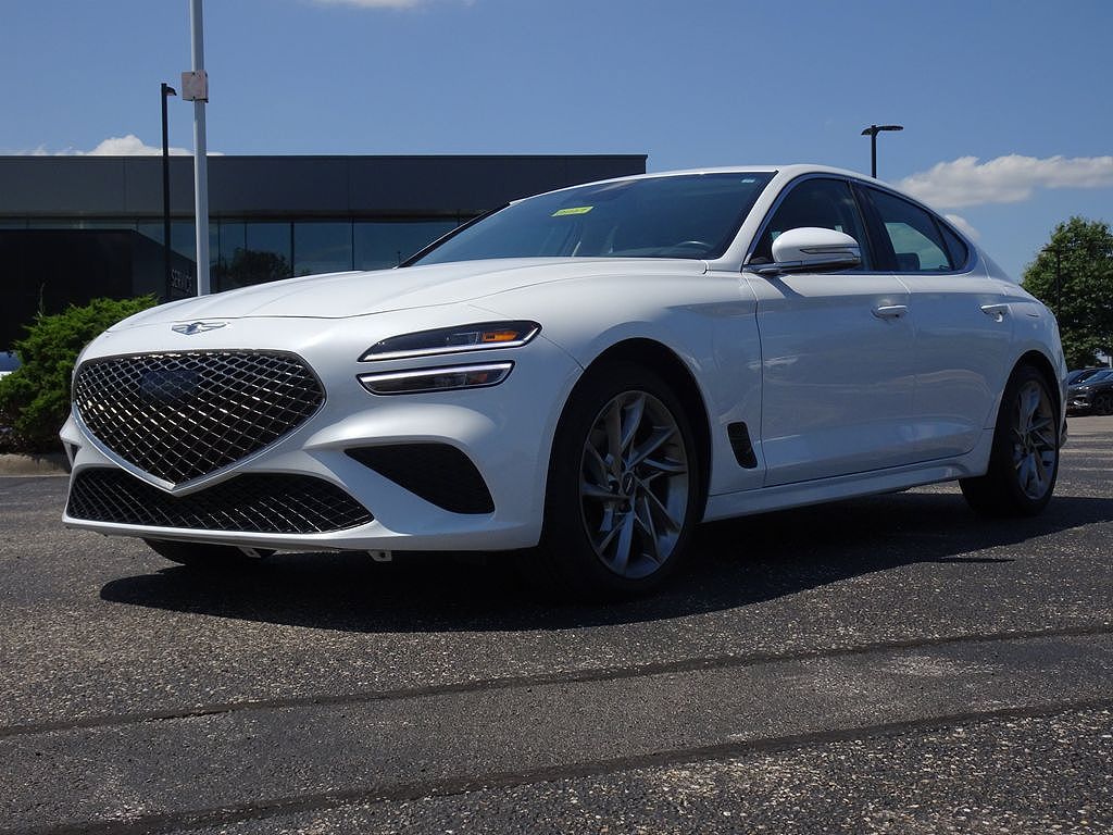 2022 Genesis G70 2.0T