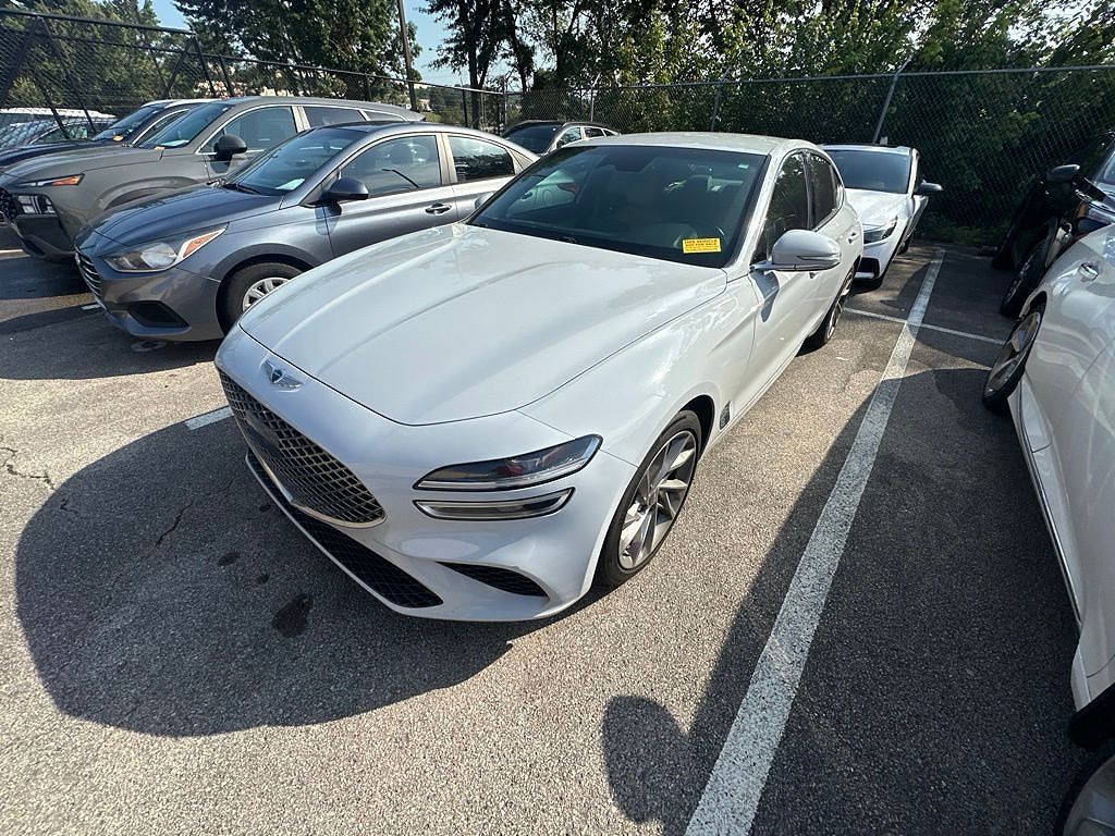 2022 Genesis G70 2.0T