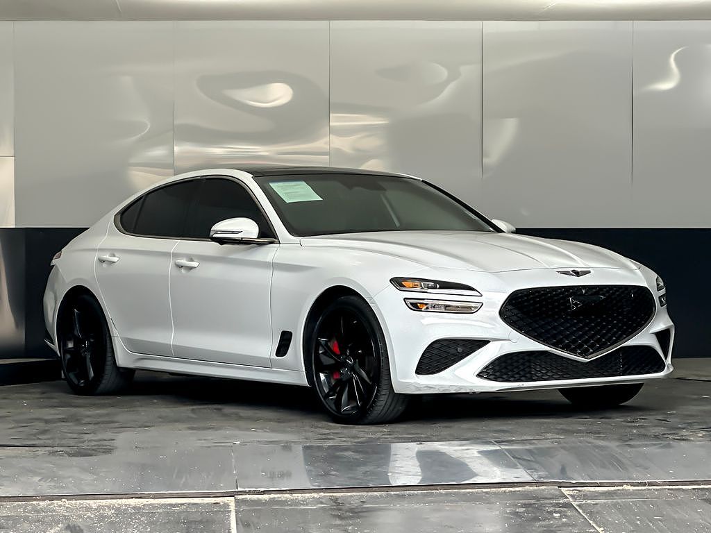 2023 Genesis G70 3.3T