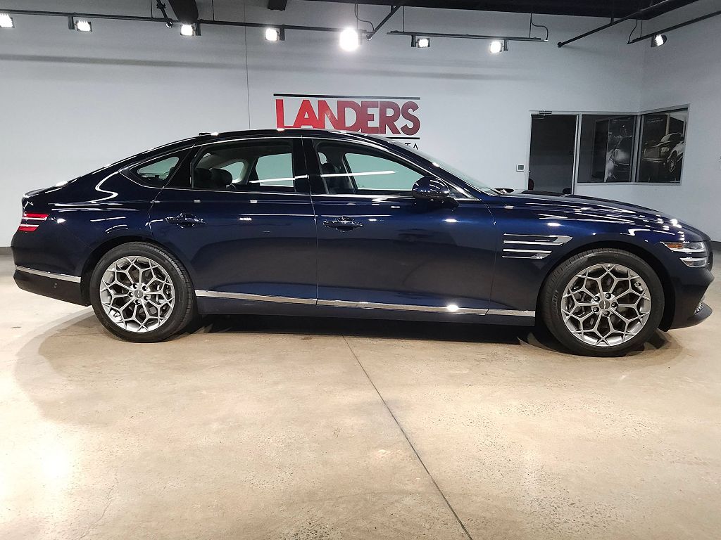 2024 Genesis G80 2.5T