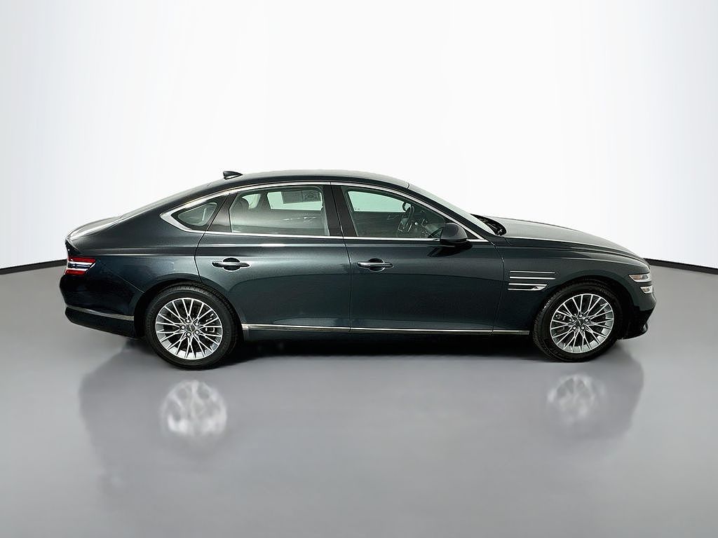2023 Genesis G80 2.5T