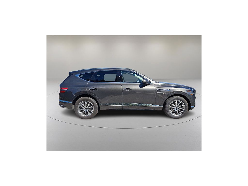 2025 Genesis GV80 2.5T Standard AWD