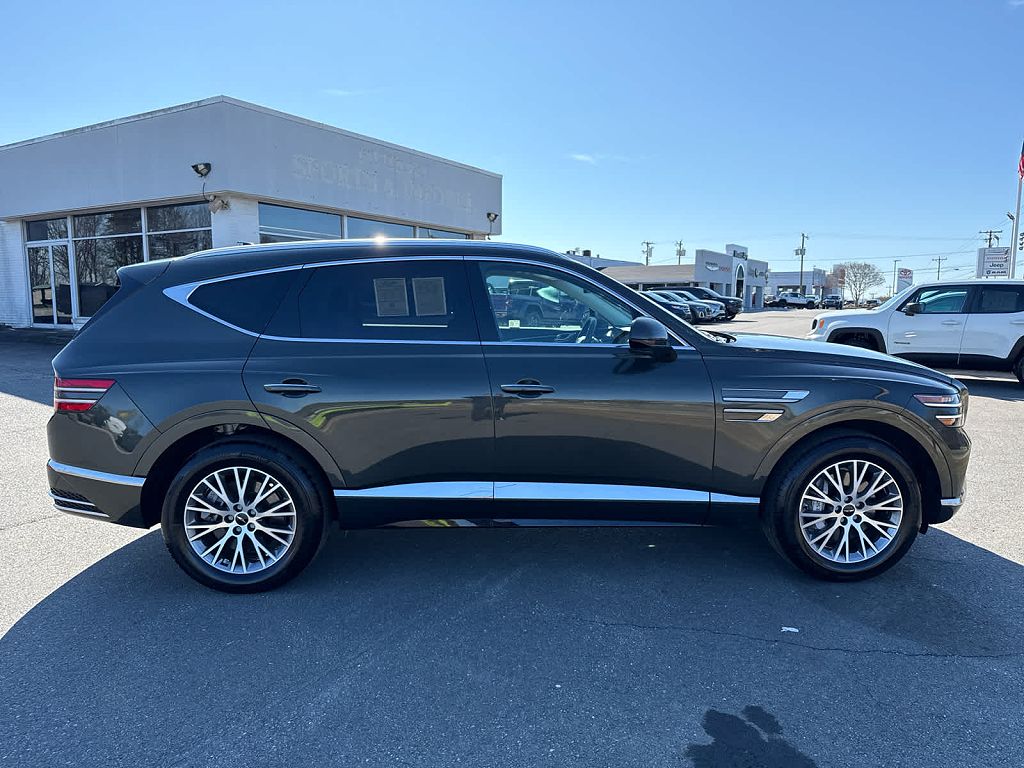 2025 Genesis GV80 2.5T Standard AWD