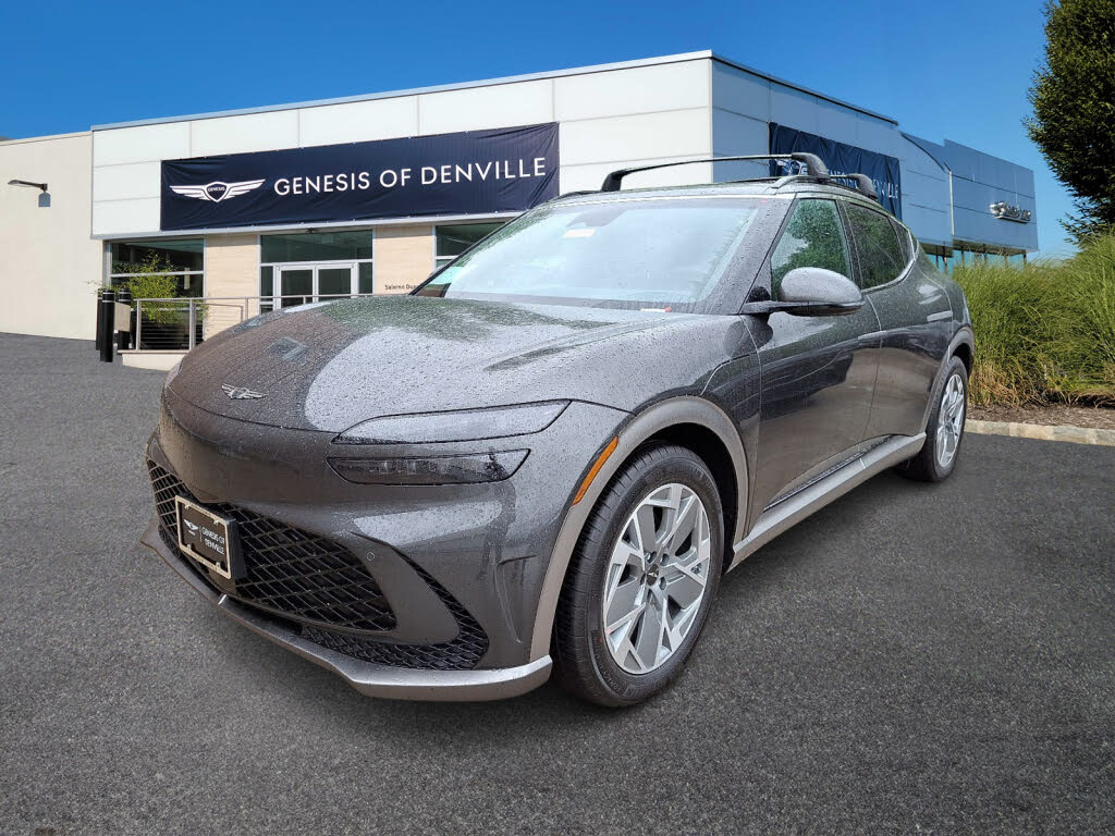 2025 Genesis GV60 Standard