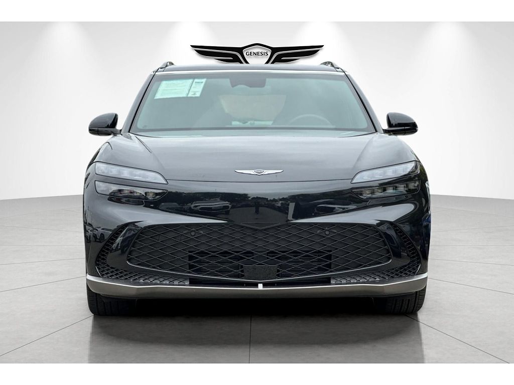 2025 Genesis GV60 Standard