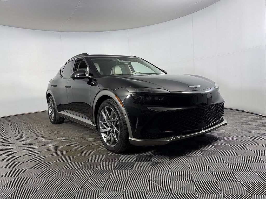 2023 Genesis GV60 Advanced