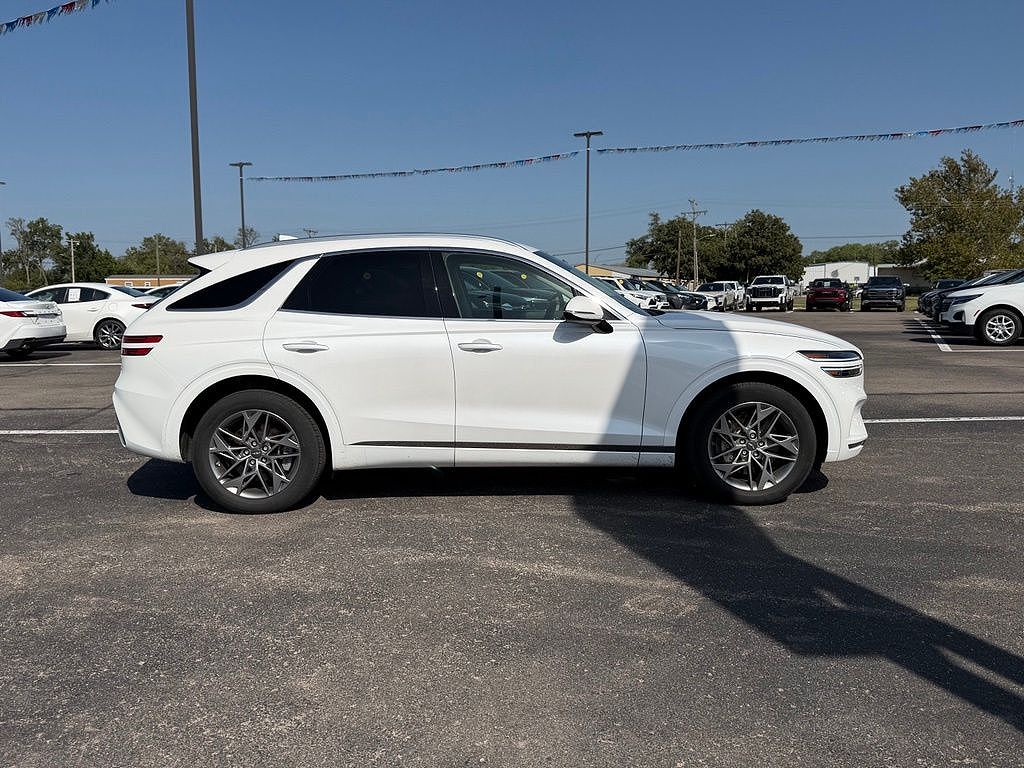 2025 Genesis GV70 2.5T
