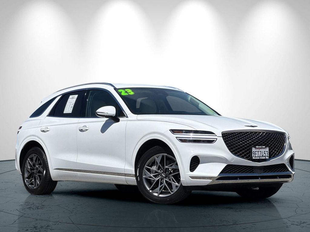 2023 Genesis GV70 2.5T
