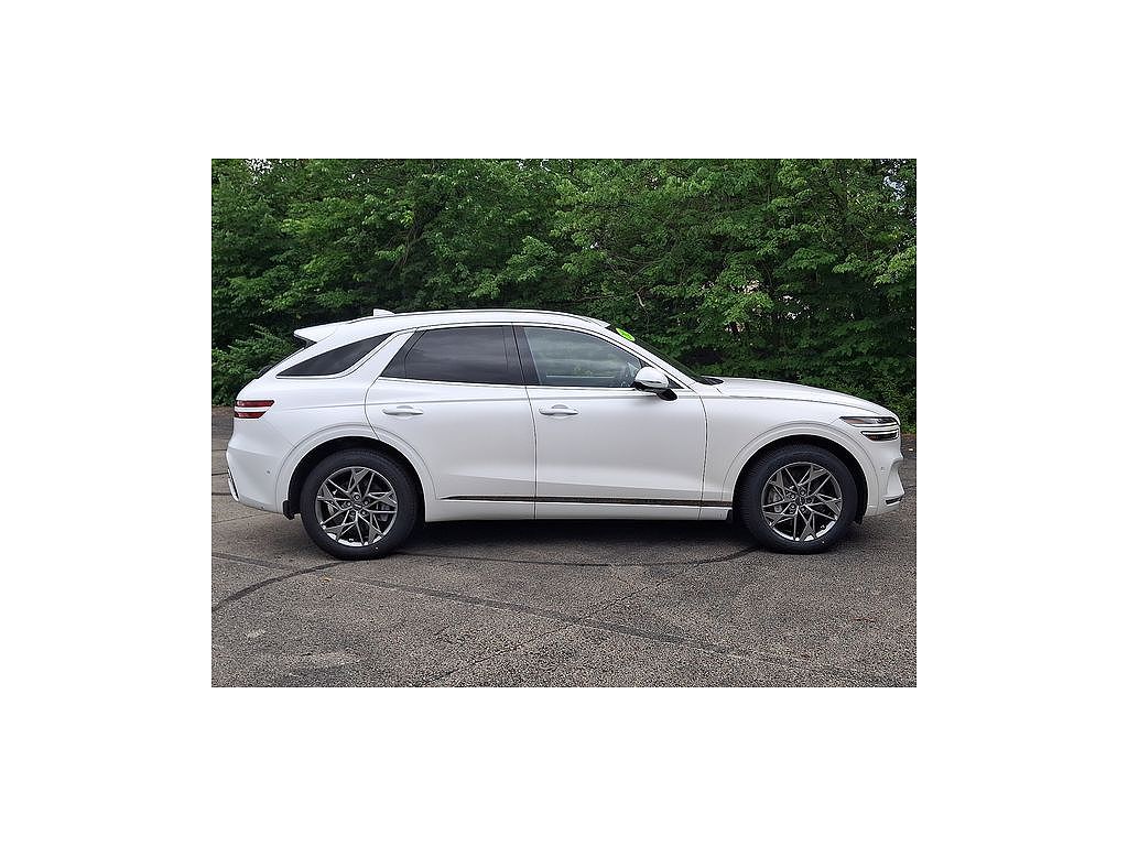 2023 Genesis GV70 2.5T