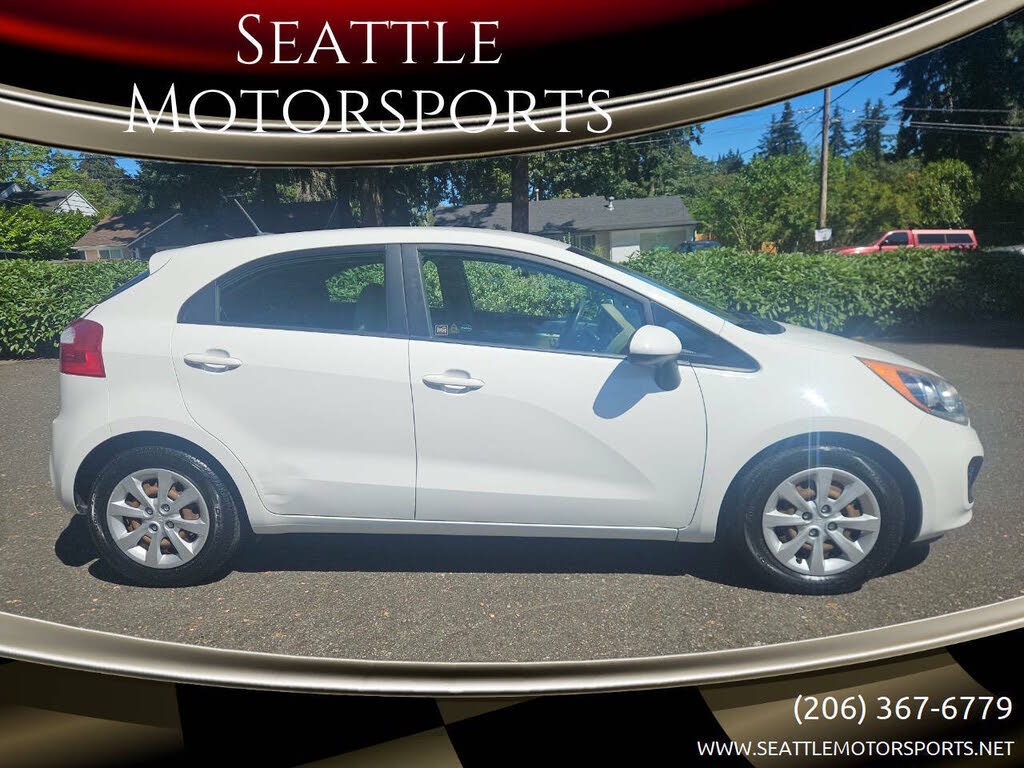 2012 Kia Rio 5-Door LX
