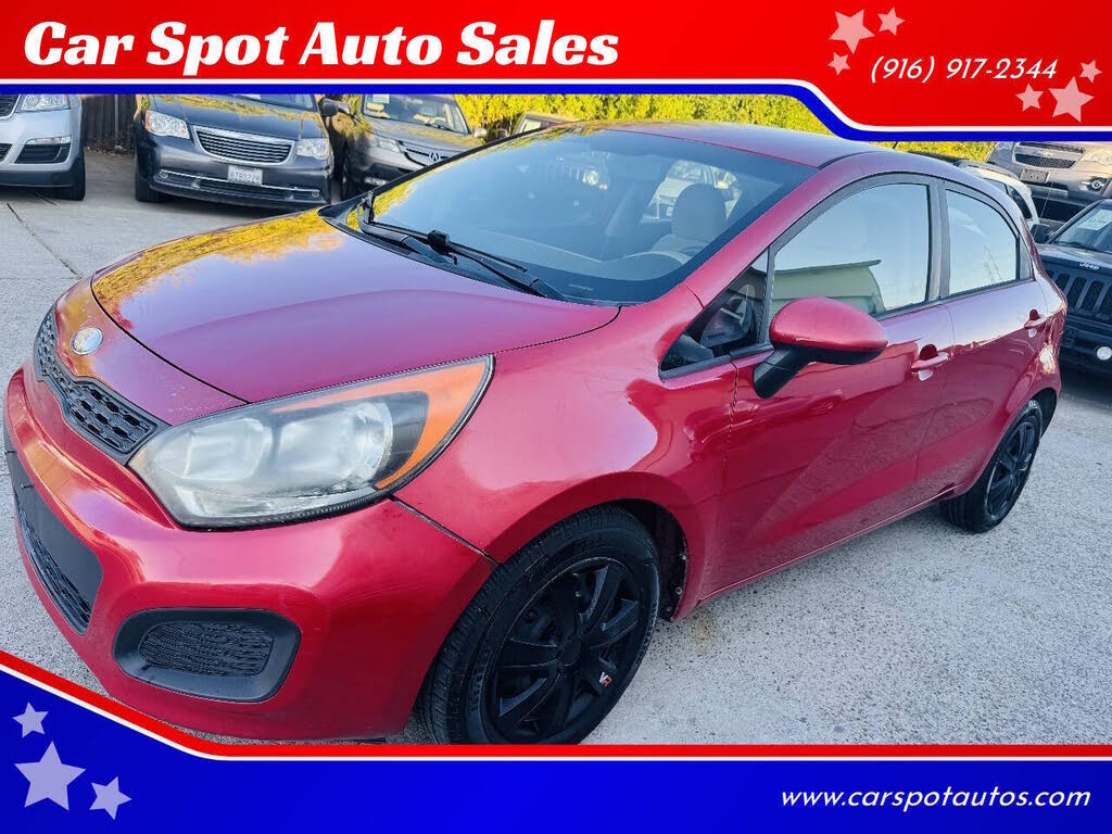 2013 Kia Rio 5-Door LX