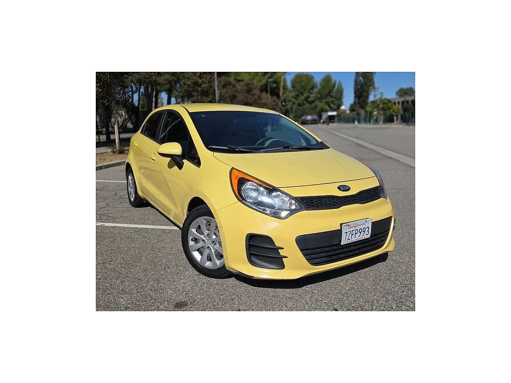 2016 Kia Rio 5-Door LX