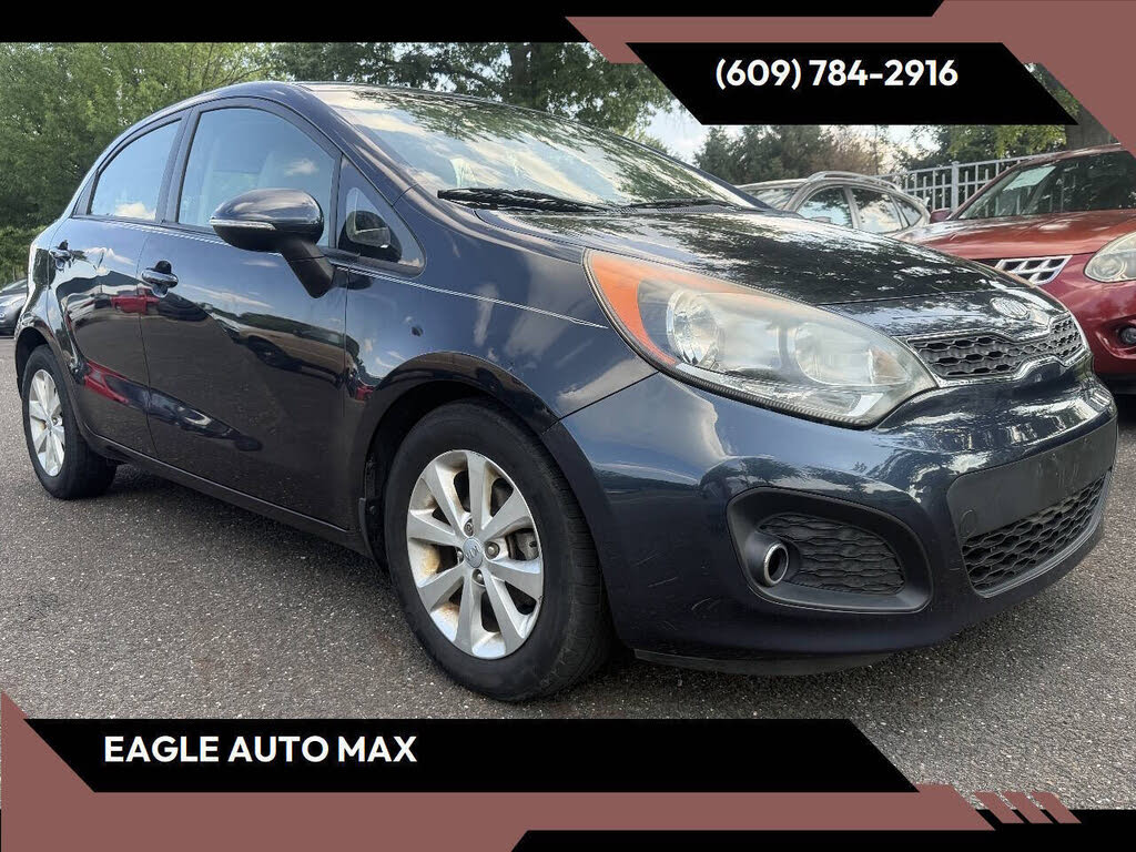 2013 Kia Rio 5-Door SX