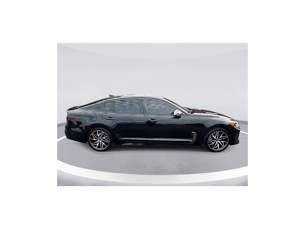 2022 Kia Stinger GT-Line
