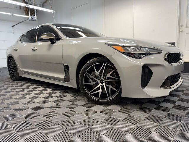 2023 Kia Stinger GT-Line