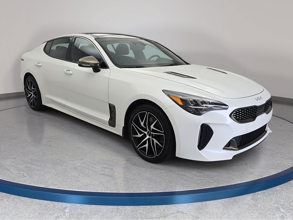 2023 Kia Stinger GT-Line