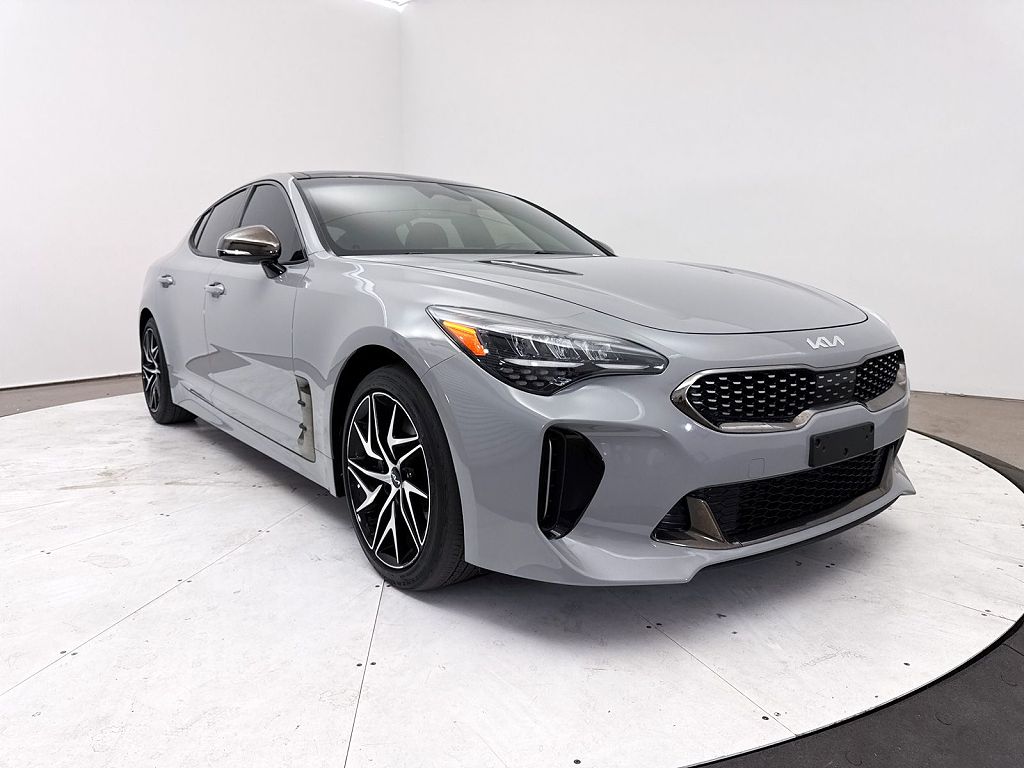 2022 Kia Stinger GT-Line