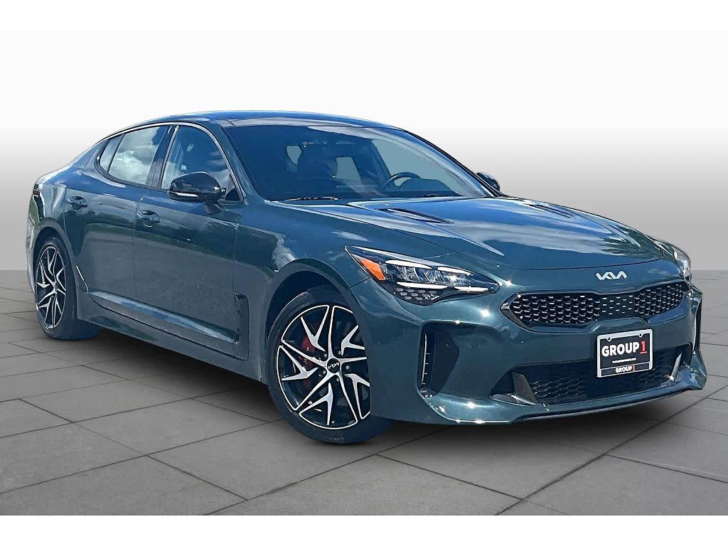 2023 Kia Stinger GT-Line