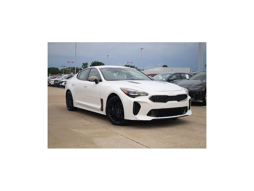 2022 Kia Stinger GT-Line