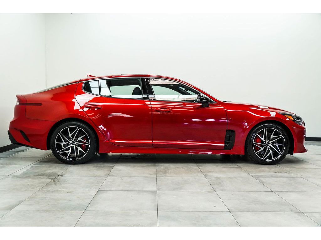 2023 Kia Stinger GT-Line