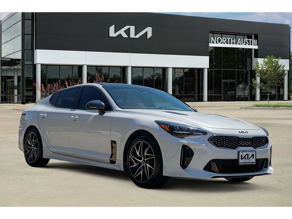 2022 Kia Stinger GT-Line
