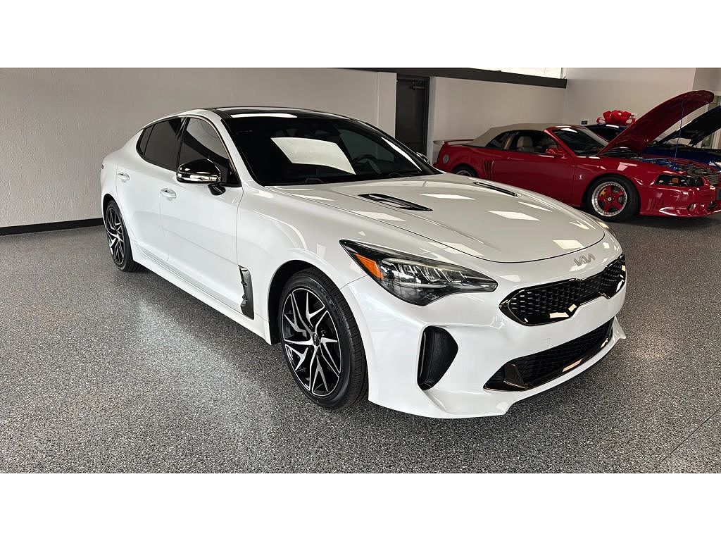 2022 Kia Stinger GT-Line