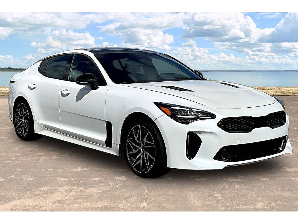 2023 Kia Stinger GT-Line