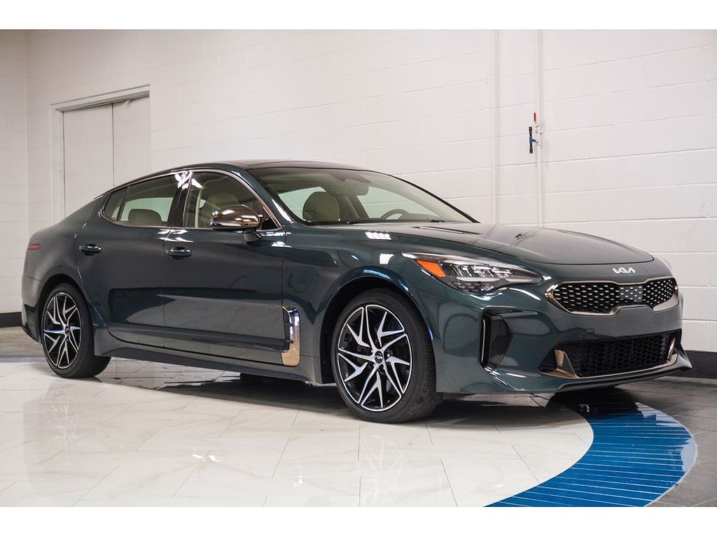 2023 Kia Stinger GT-Line