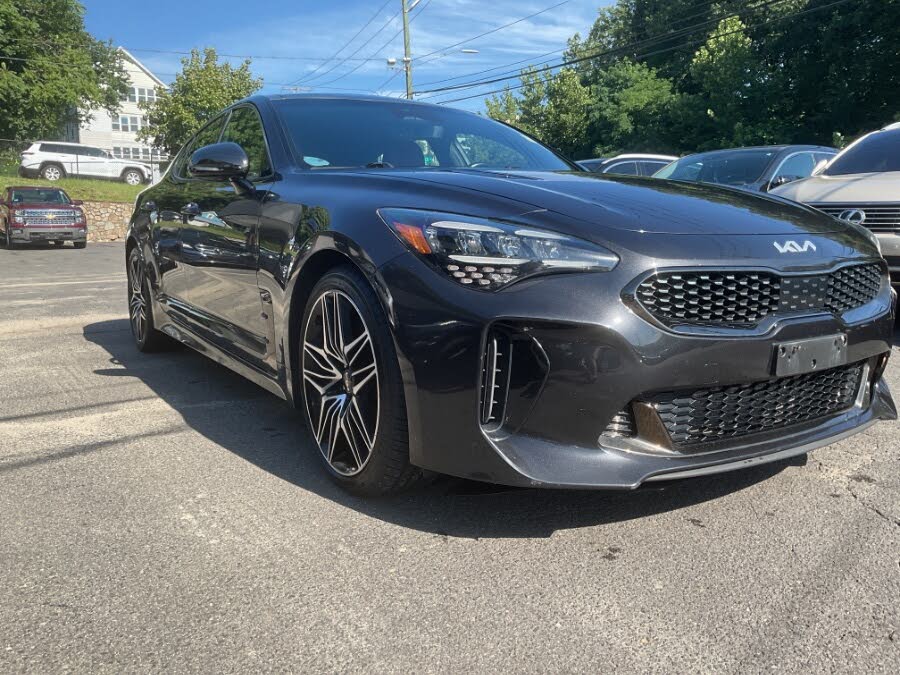 2022 Kia Stinger GT1
